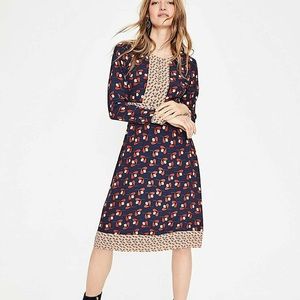* SOLD * Boden Navy and Red Clover Daisy Long-sleeve Fit and Flare Dress - 12